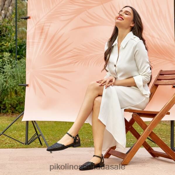 BENISSA flat sandals with closed toe Women Black 4604J93 Pikolinos Footwear